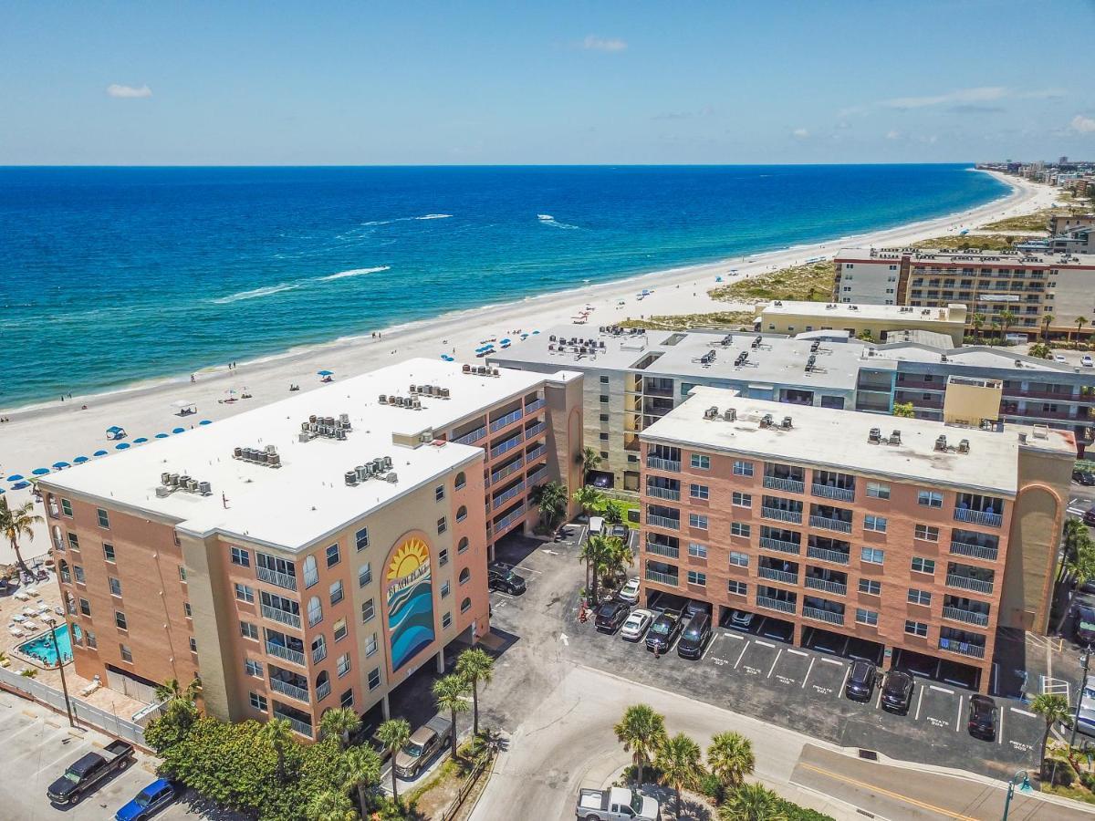 401 Beach Place Condos St. Pete Beach Kültér fotó